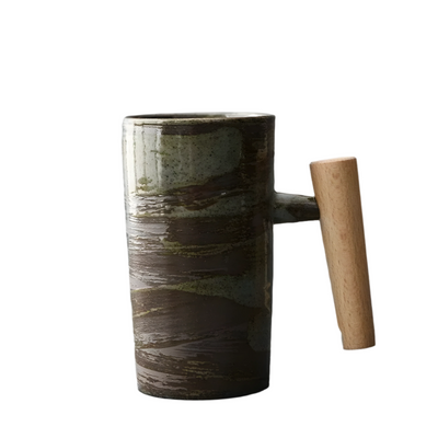 StillSip – Japanisch-inspirierter erdohfarbener Becher mit handgefertigtem Look