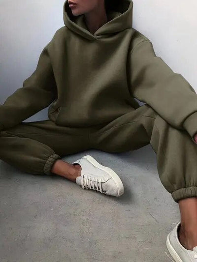 Stilvolles, minimalistisches, bequemes Winter Tracksuit Set für Damen