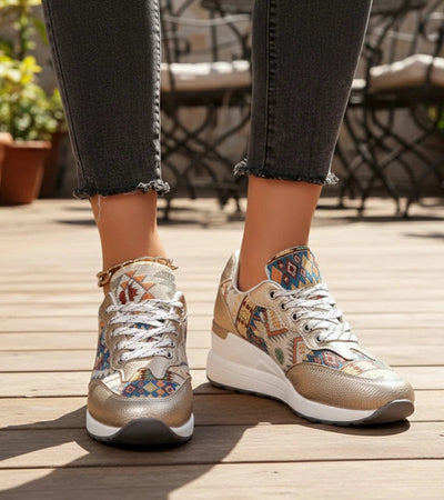 Znaya – Boho Turnschuhe Mit Geometrischem Schnürdesign