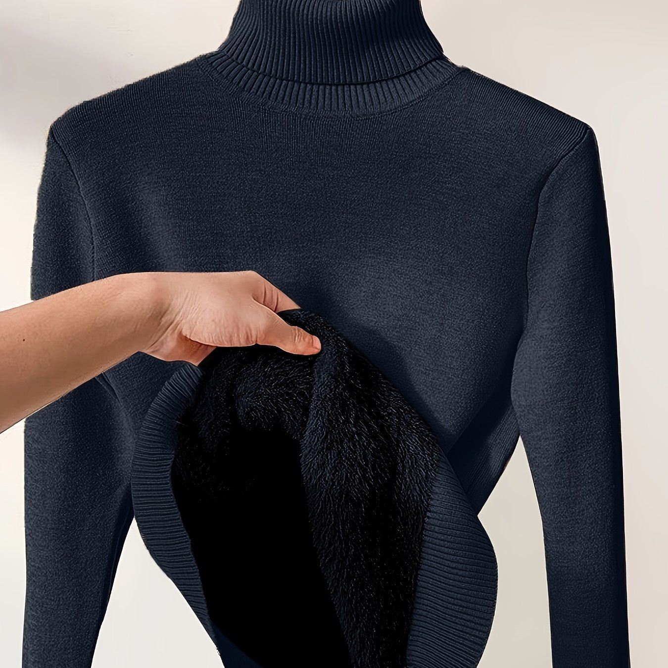 Élise – lässiger und minimalistischer Rollkragenpullover