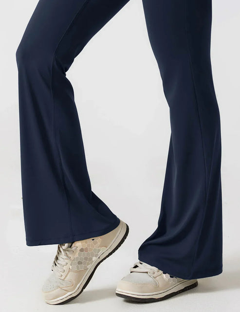 Mireille Schlaganzug mit V-Ausschnitt