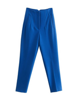 Blau