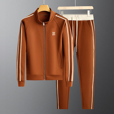 ARTHUR - SPORTJACKE UND ENG ANLIEGENDE HOSE