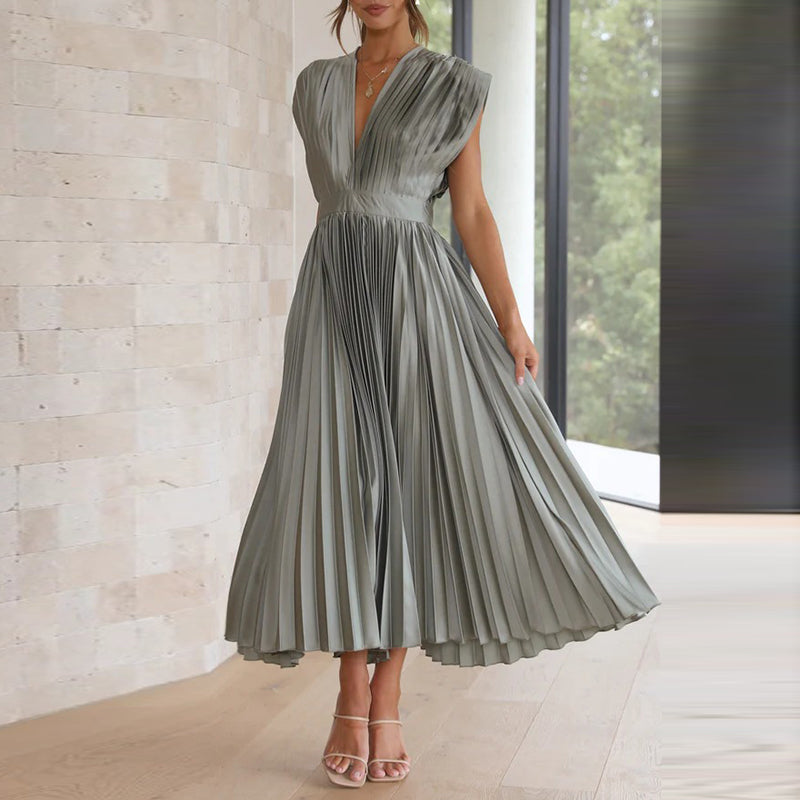 Bibi | Kleid mit V-Ausschnitt