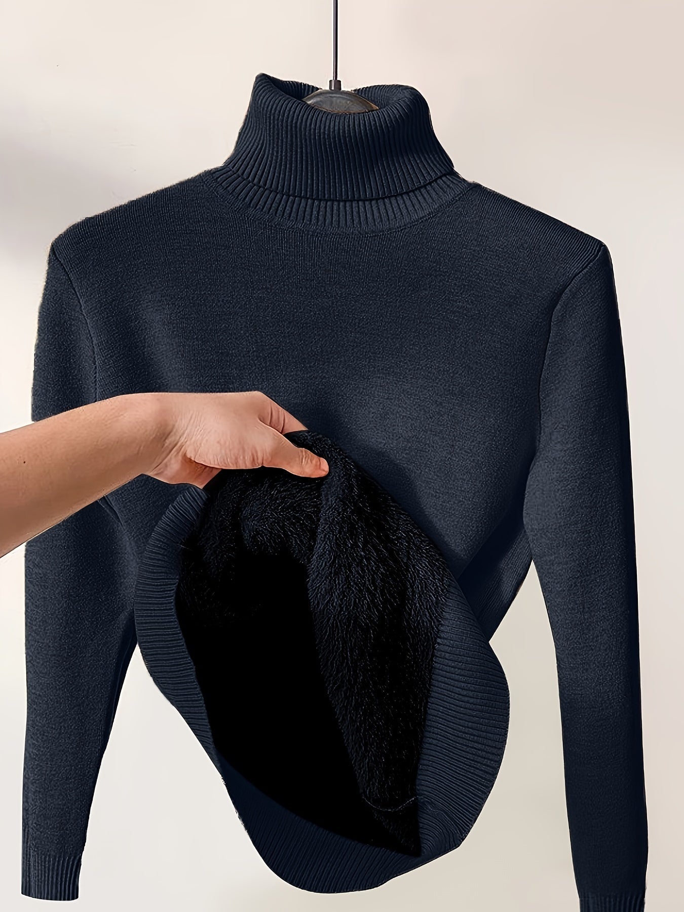 Élise – lässiger und minimalistischer Rollkragenpullover