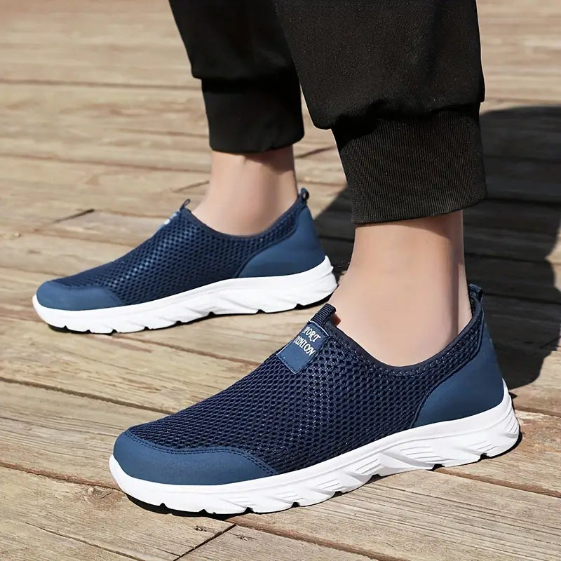Leichte Sportschuhe für Männer
