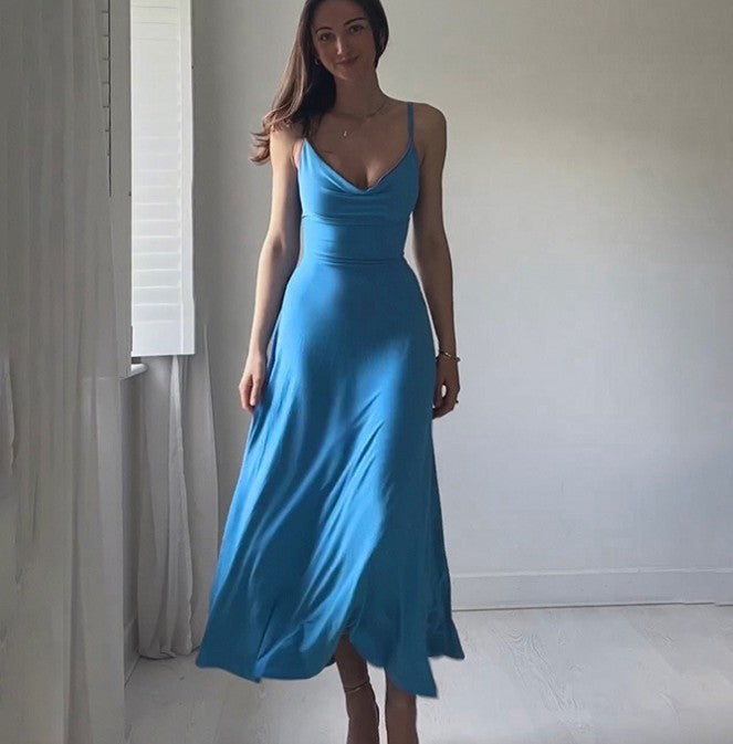 Loida - Blaues Midikleid ohne Ärmel