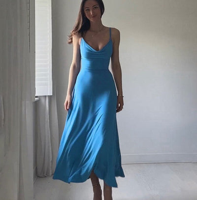 Loida - Blaues Midikleid ohne Ärmel