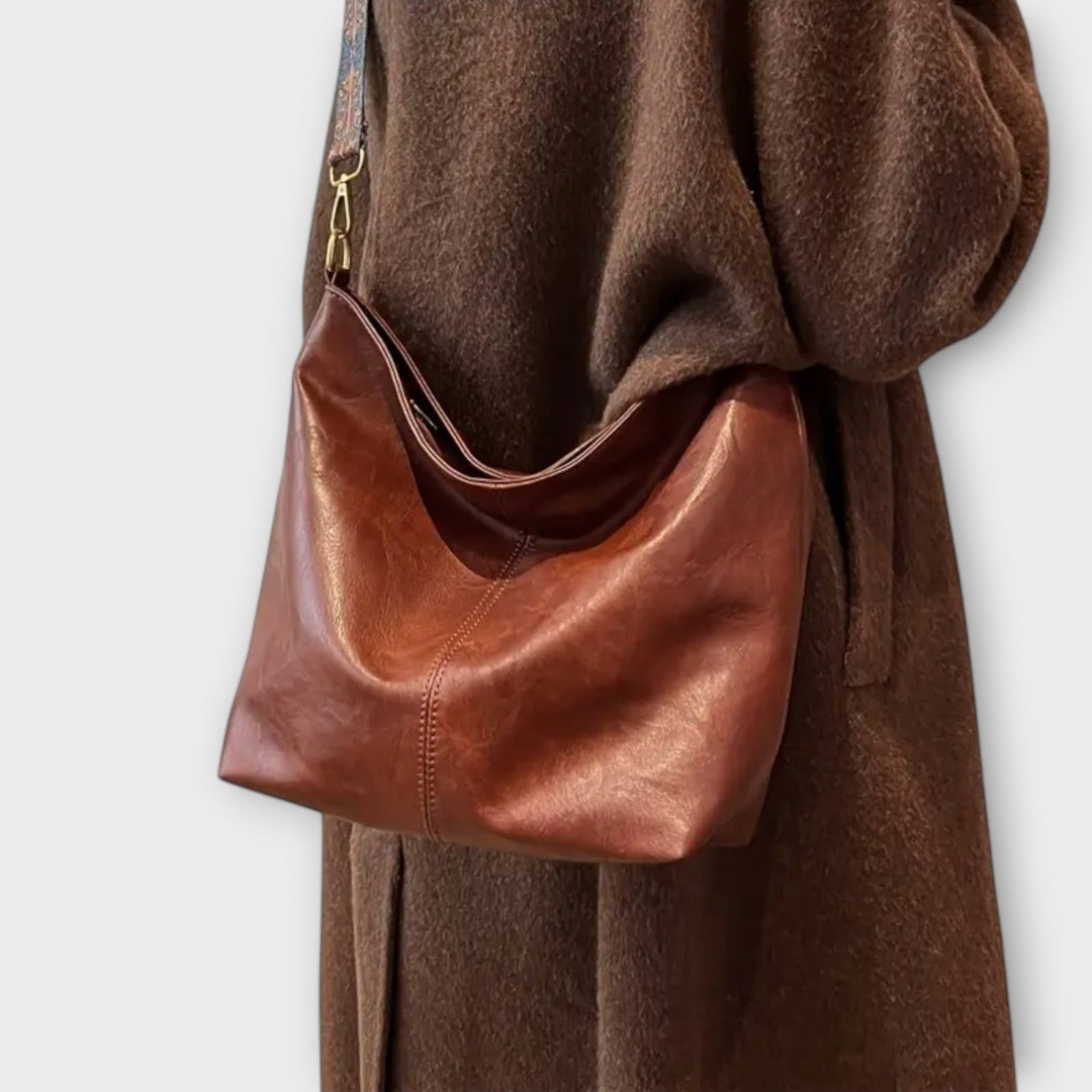 FABIENNE - GROSSE TASCHE UND GEMUSTERTER RIEMEN