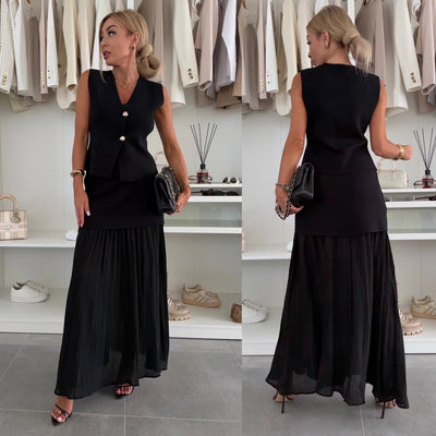 Lorine Set mit plissiertem Rock und Knopfleiste