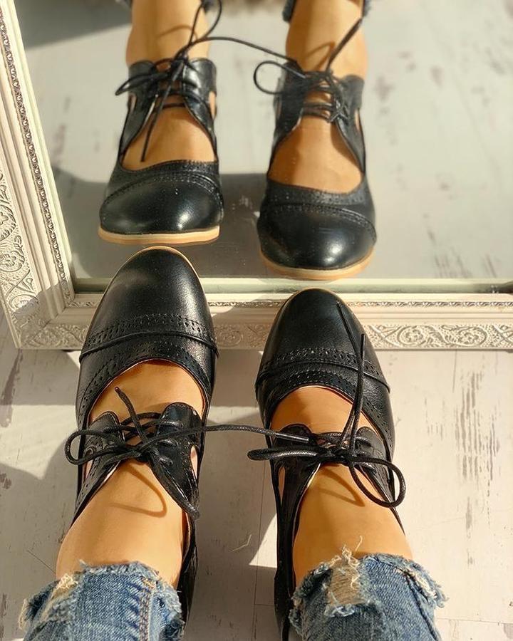 Clara - Damen Schnürpumps mit Vintage-Design und Blockabsatz