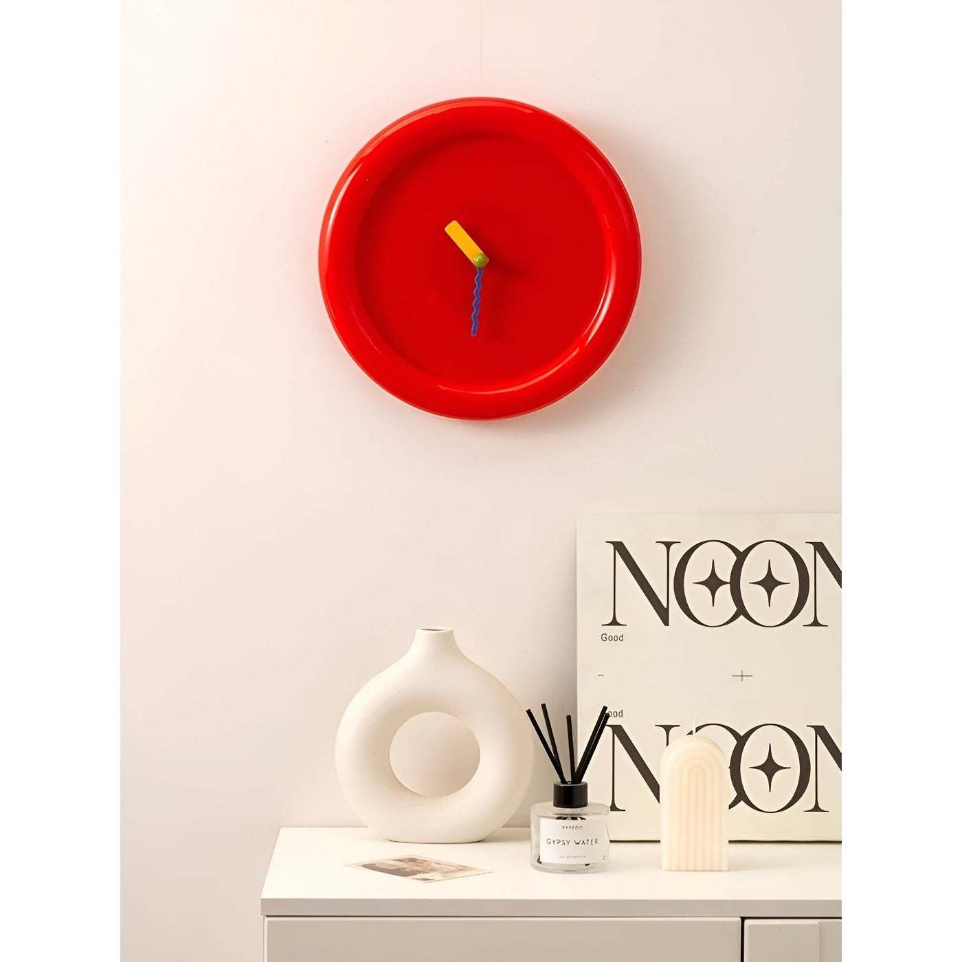 TimePop – Buntes geometrisches Wanduhren im Memphis-Stil mit mutigem künstlerischem Design