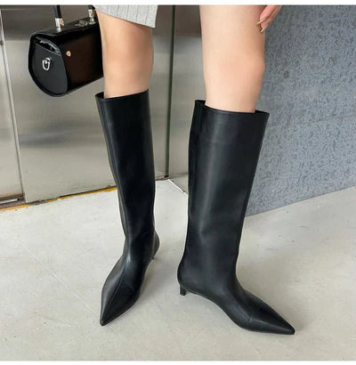 Elevé kniehohe Damenschuhe – Elegante Stiefel mit Absatz