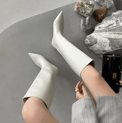 Elevé kniehohe Damenschuhe – Elegante Stiefel mit Absatz