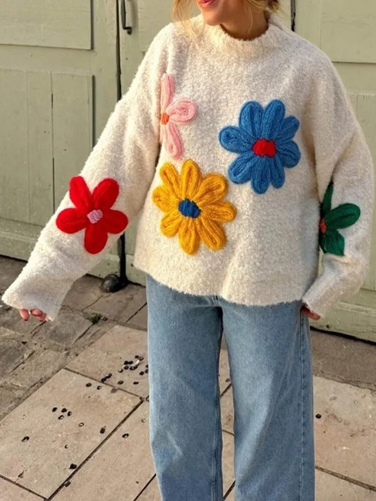 Solange Gestrickter Pullover mit Blumenstickerei