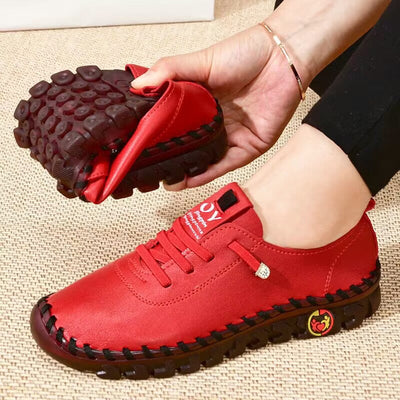 Bequeme flache Schuhe mit weicher Sohle
