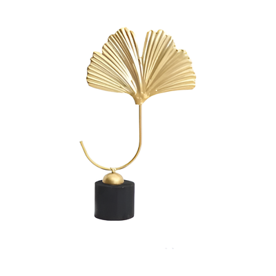 GoldenGrove – Minimalistische Ginkgo-Blatt Skulptur für eleganten natürlichen Charme