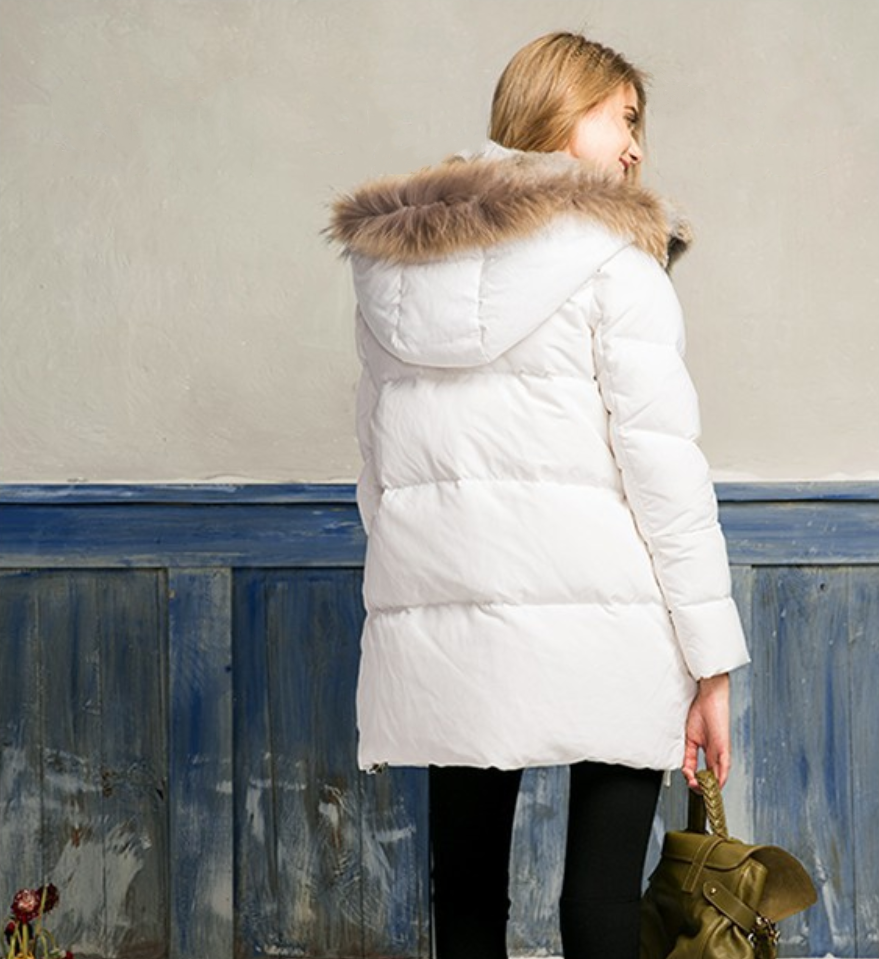 Elegante, maßgeschneiderte, luxuriöse Daunenjacke für Damen