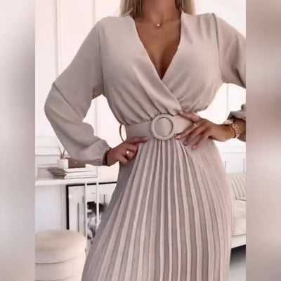 TILLIE - ELEGANTES MIDIKLEID MIT PLISSEE