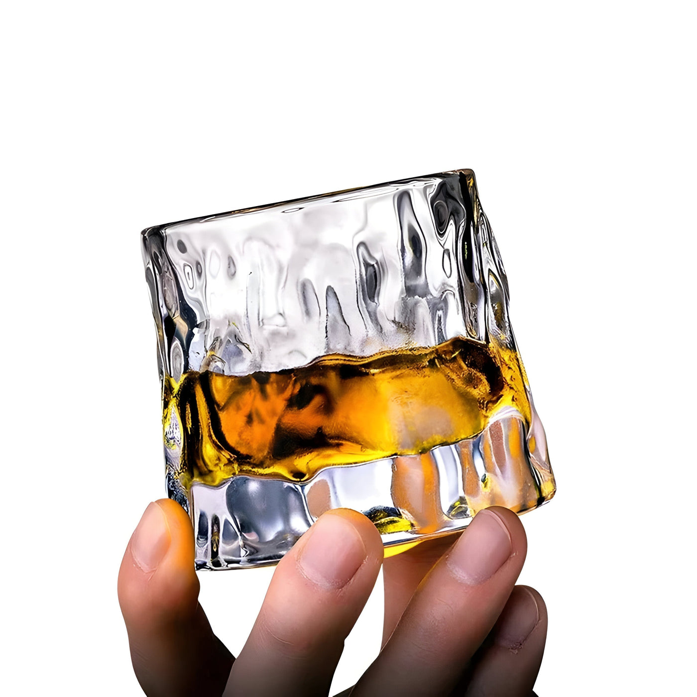 SwirlSip – Drehbares, texturiertes Whiskyglas mit auffällig geripptem Design