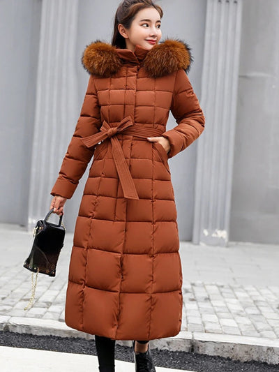 Langer Wintermantel mit Gürtel für Frauen