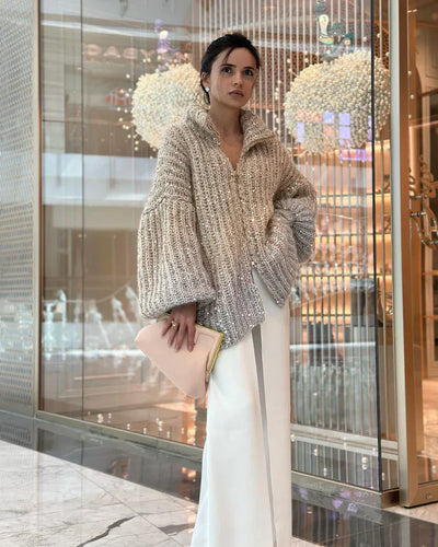 Elegantes, luxuriöses, glamouröses Abendensemble für Damen