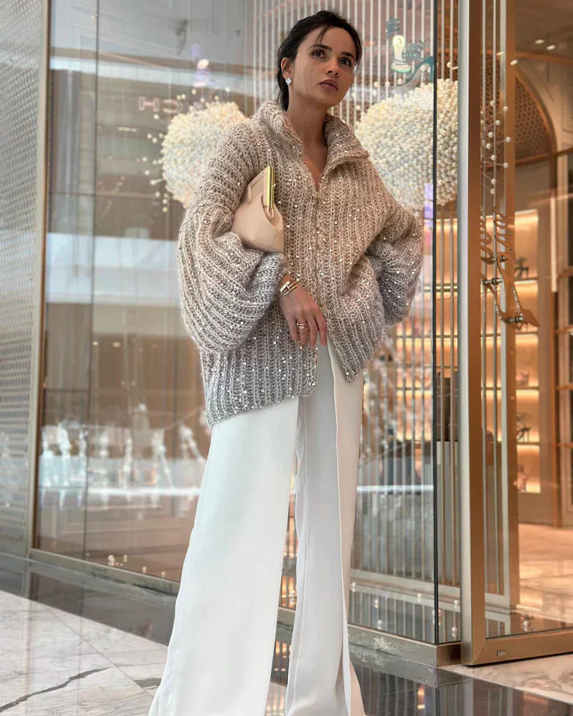Elegantes, luxuriöses, glamouröses Abendensemble für Damen